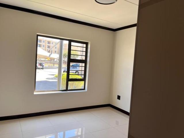 3 Bedroom Apartment in Blue Hills