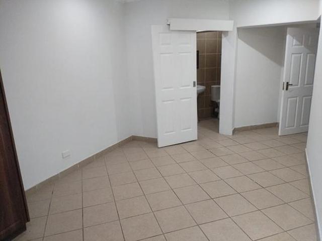 3 Bedroom Apartment in Blythedale Beach