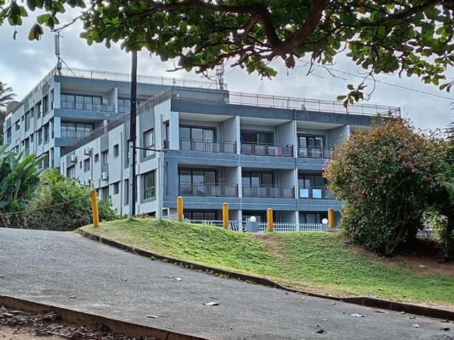 3 Bedroom Apartment in Blythedale Beach