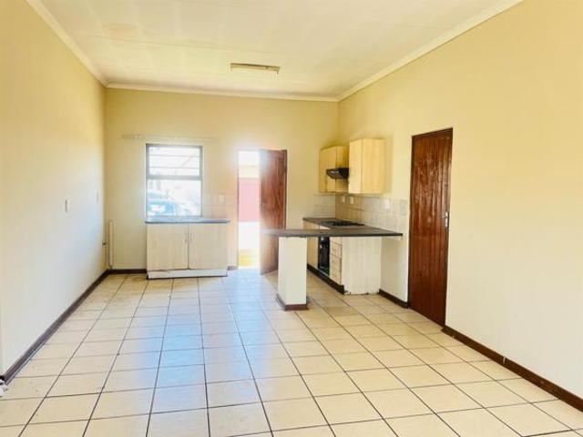 3 Bedroom Apartment in Brits Central