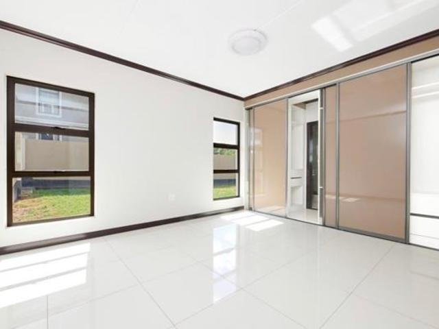 3 Bedroom Apartment in Broadacres