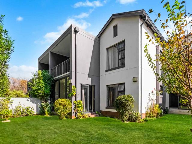 3 Bedroom Apartment in Broadacres