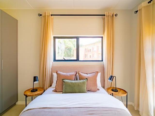 3 Bedroom Apartment in Bryanston