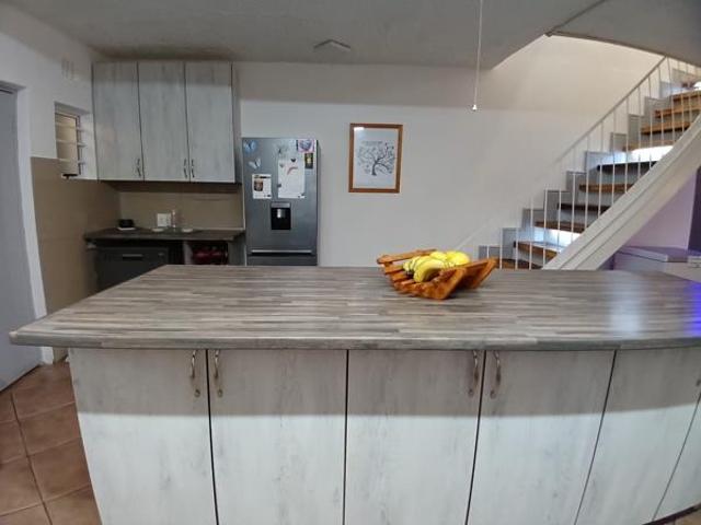 3 Bedroom Apartment in Cambridge West