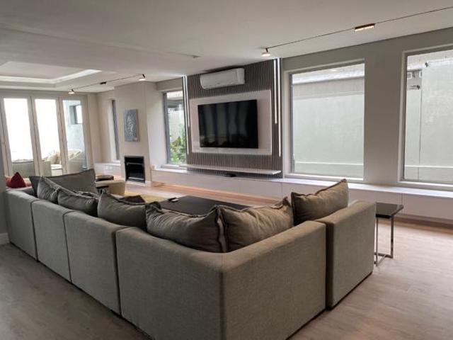 3 Bedroom Apartment in Camps Bay