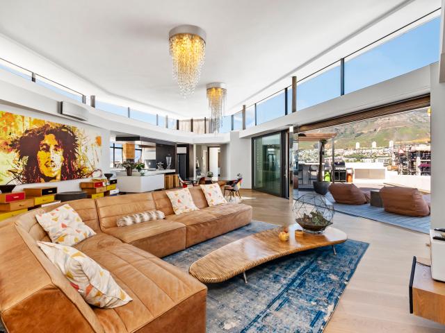 3 Bedroom Apartment in Cape Town City Centre