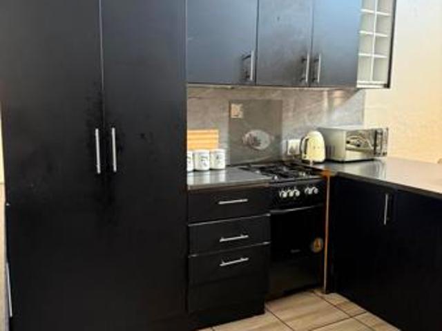 3 Bedroom Apartment in Capital Park