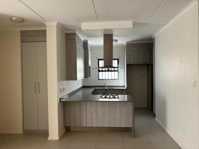 3 Bedroom Apartment in Carlswald Estate