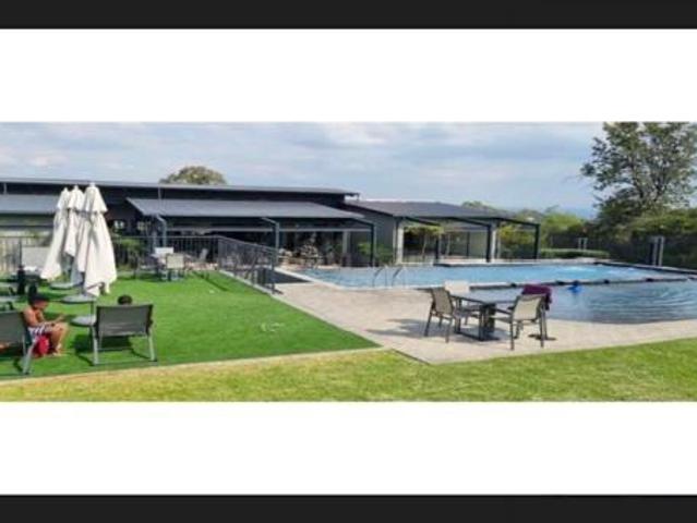3 Bedroom Apartment in Carlswald Estate