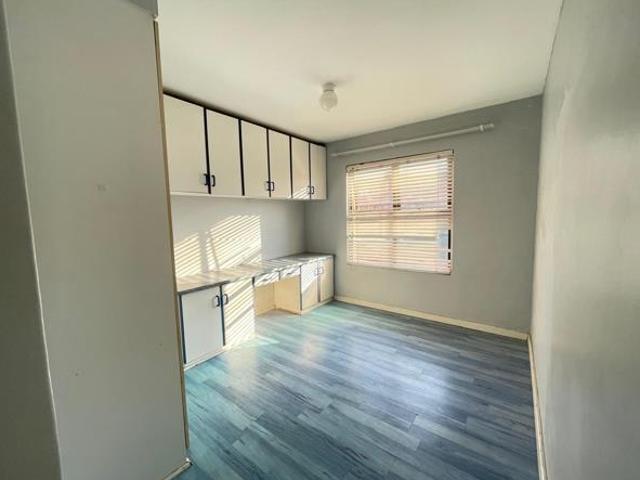 3 Bedroom Apartment in Caversham Glen