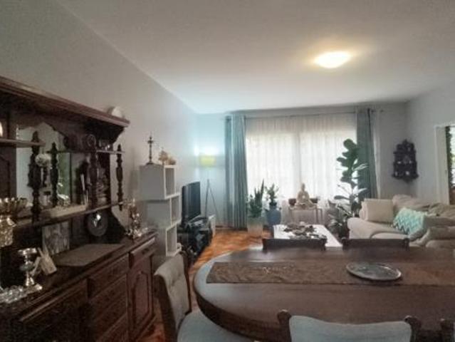 3 Bedroom Apartment in Clarendon