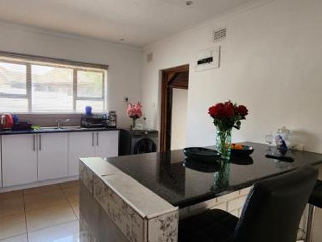 3 Bedroom Apartment in Cleland