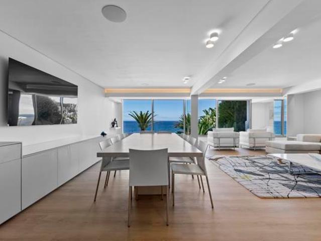 3 Bedroom Apartment in Clifton