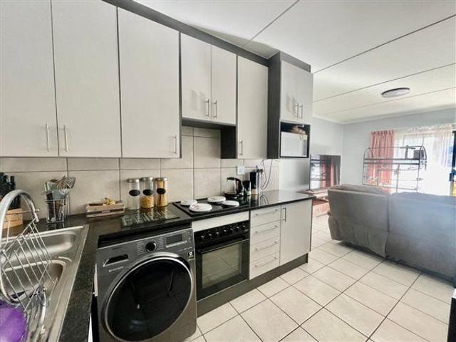 3 Bedroom Apartment in Cloverdene