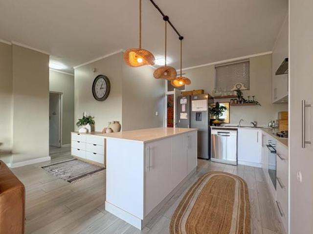 3 Bedroom Apartment in Cotswold Fenns