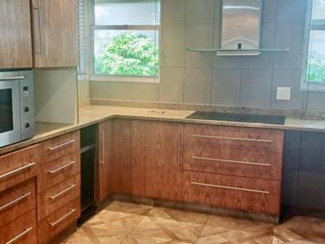 3 Bedroom Apartment in Dunkeld West
