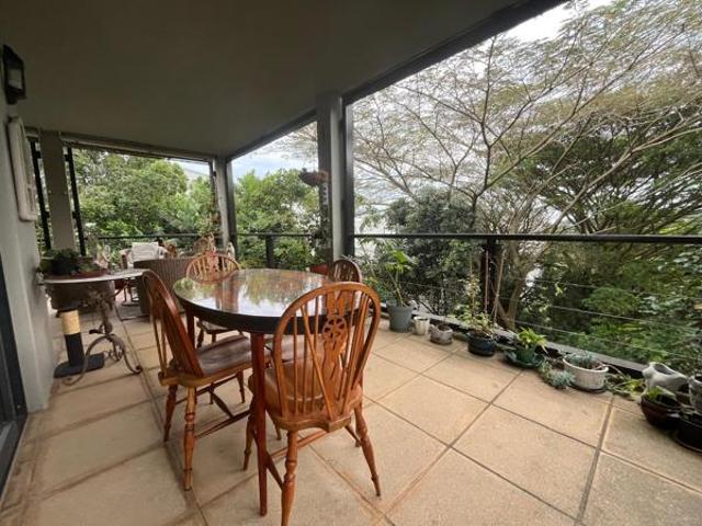 3 Bedroom Apartment in Dunkirk Estate