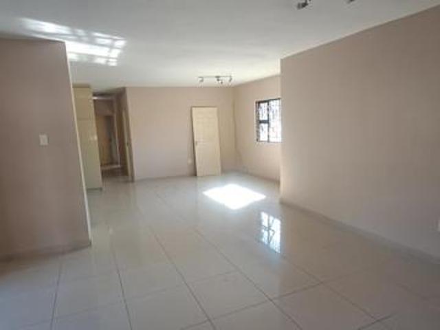 3 Bedroom Apartment in Dawncliffe