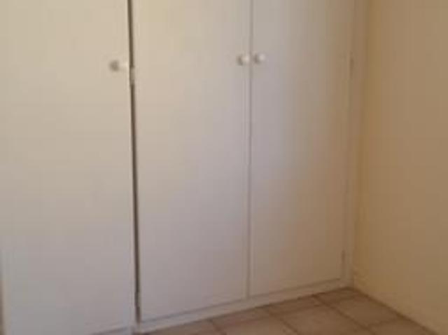 3 Bedroom Apartment in Die Hoewes