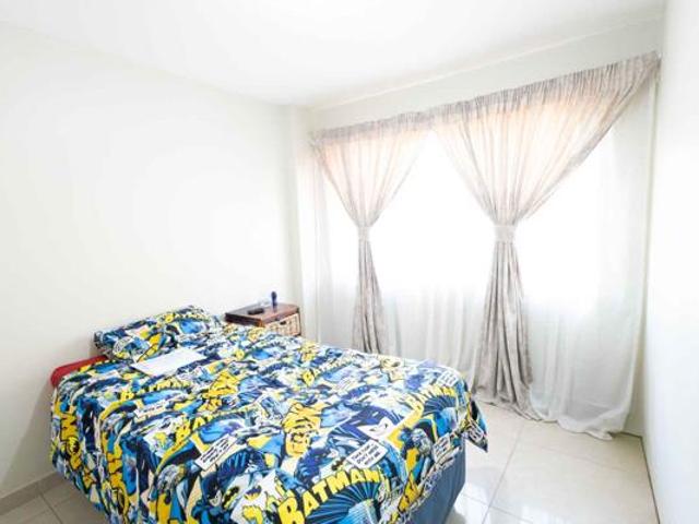 3 Bedroom Apartment in Die Hoewes