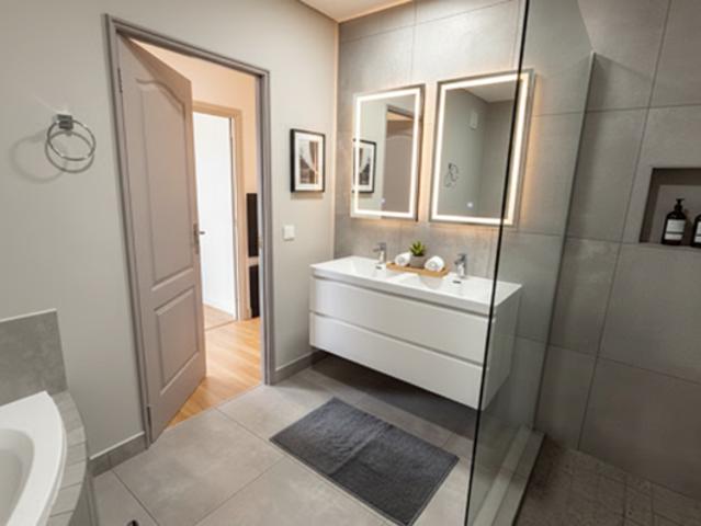 3 Bedroom Apartment in Die Hoewes