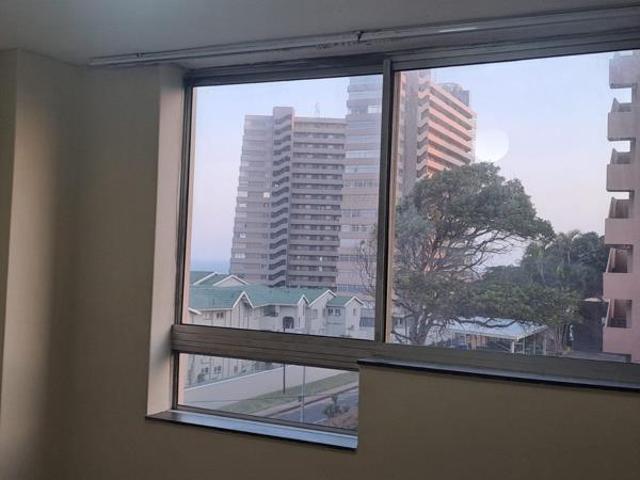 3 Bedroom Apartment in Doonside