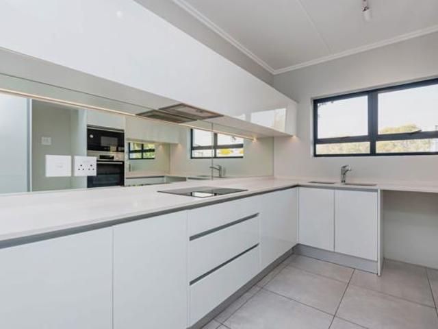 3 Bedroom Apartment in Eye of Africa Estate