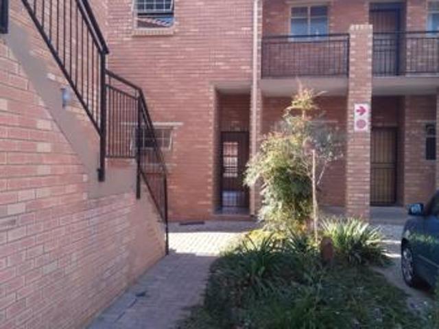 3 Bedroom Apartment in Elarduspark