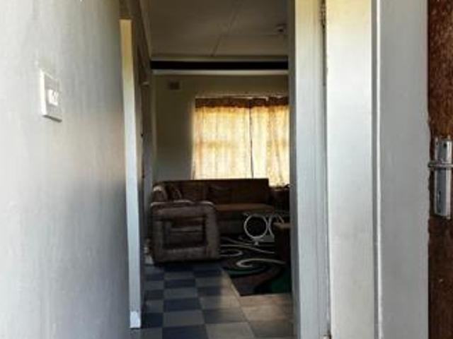 3 Bedroom Apartment in Empangeni Central