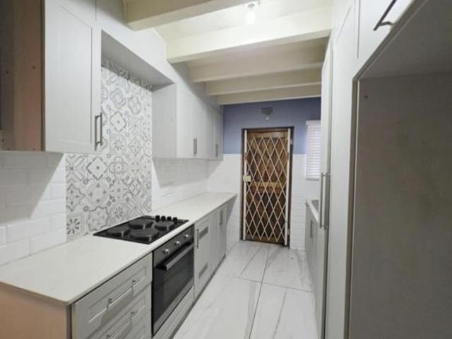 3 Bedroom Apartment in Empangeni Central