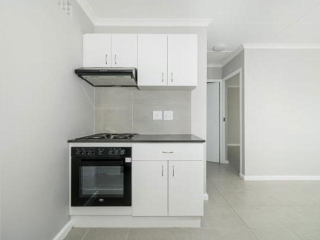 3 Bedroom Apartment in Fairview