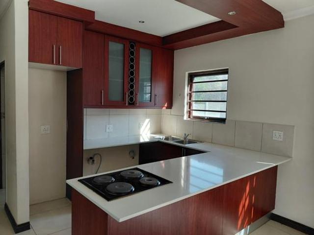 3 Bedroom Apartment in Ferndale