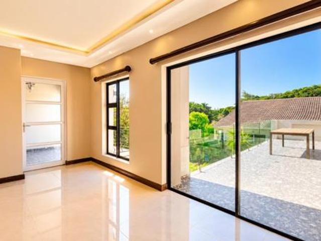 3 Bedroom Apartment in Flamingo Vlei