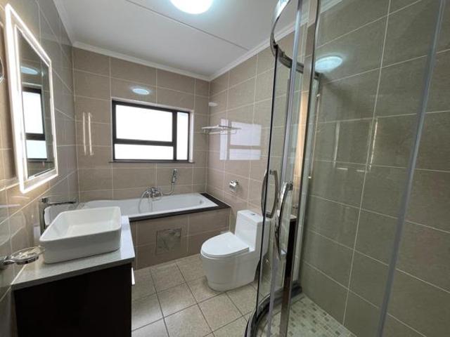3 Bedroom Apartment in Fourways