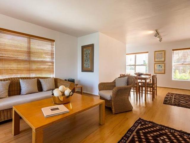 3 Bedroom Apartment in Fresnaye