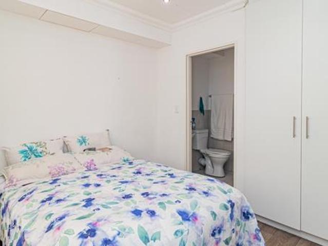 3 Bedroom Apartment in Gaylee
