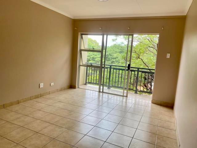 3 Bedroom Apartment in Geelhoutpark