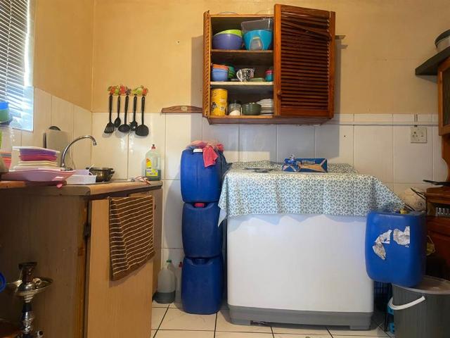 3 Bedroom Apartment in Gelvandale