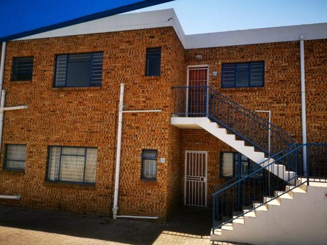 3 Bedroom Apartment in Germiston South