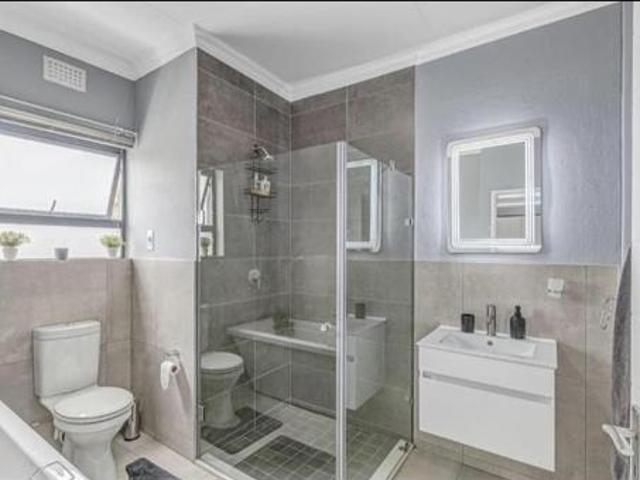 3 Bedroom Apartment in Glen Austin AH