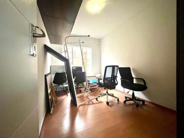 3 Bedroom Apartment in Glen Lauriston