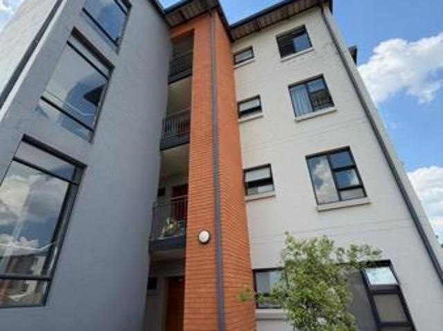 3 Bedroom Apartment in Glen Marais
