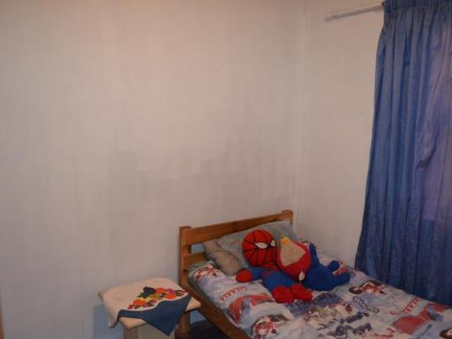 3 Bedroom Apartment in Glenlily