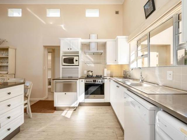 3 Bedroom Apartment in Goose Valley Golf Estate