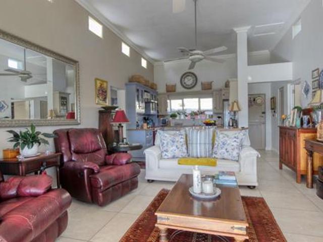 3 Bedroom Apartment in Goose Valley Golf Estate