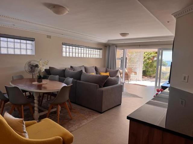 3 Bedroom Apartment in Gordons Bay Central