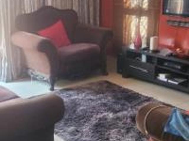 3 Bedroom Apartment in Goudrand