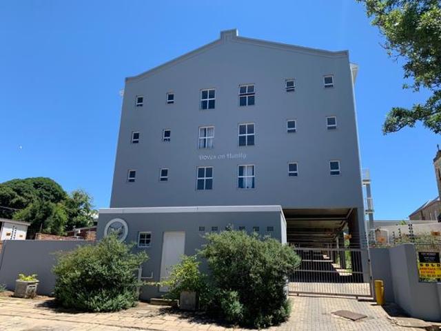 3 Bedroom Apartment in Grahamstown Makhanda Central