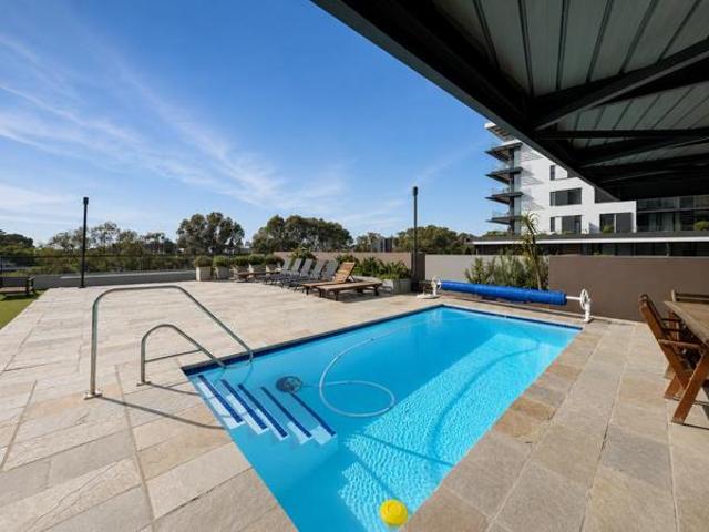 3 Bedroom Apartment in Green Point