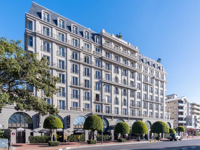 3 Bedroom Apartment in Green Point
